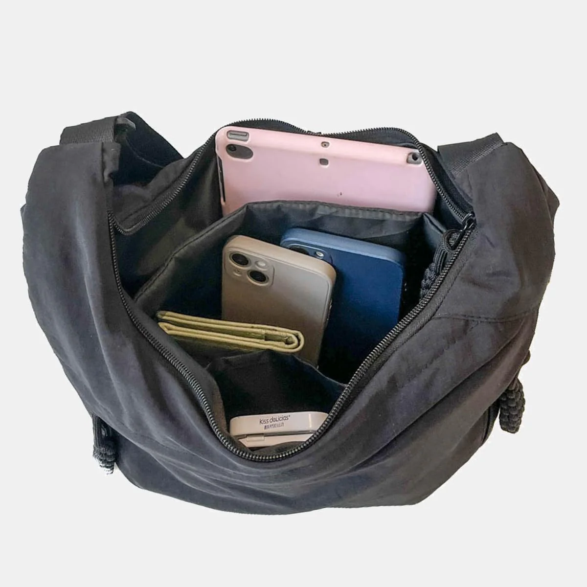 Lucien Dumpling Crossbody 2.0 - Image 15