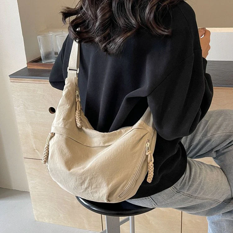 Lucien Dumpling Crossbody 2.0 - Image 3