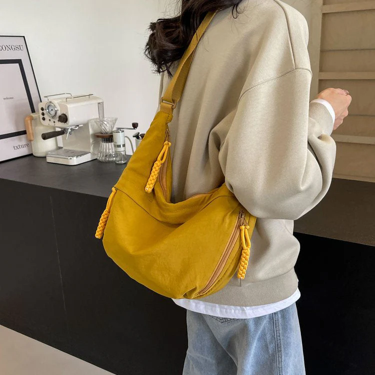 Lucien Dumpling Crossbody 2.0 - Image 5