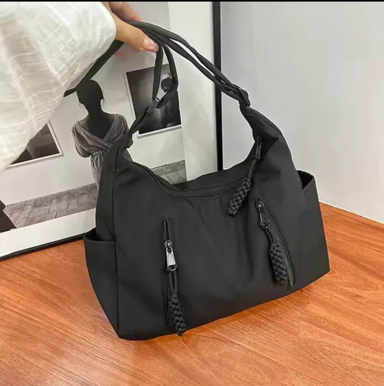 UrbanFlex Nylon Shoulder Bag - Image 5