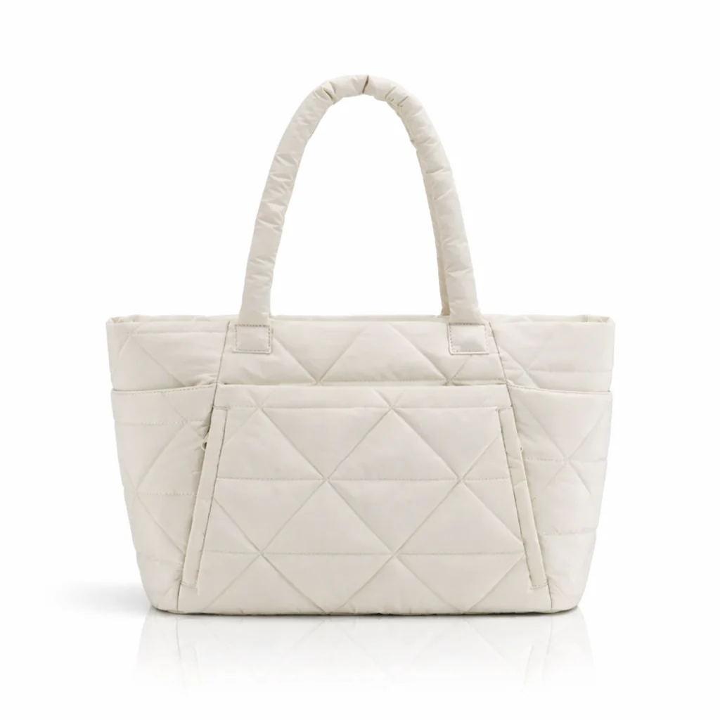 Rosecloud Quilted Tote - Image 4