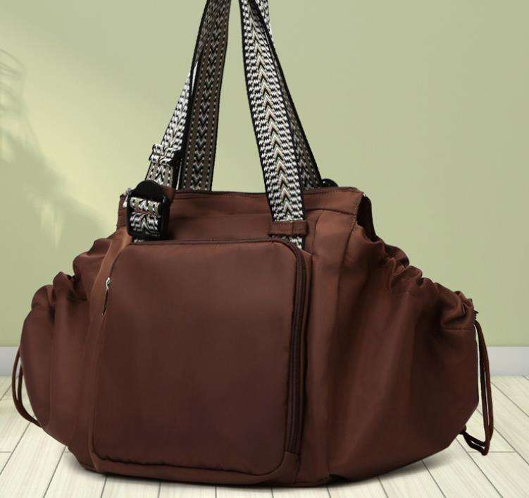 SkyVoyage Utility Tote - Image 12
