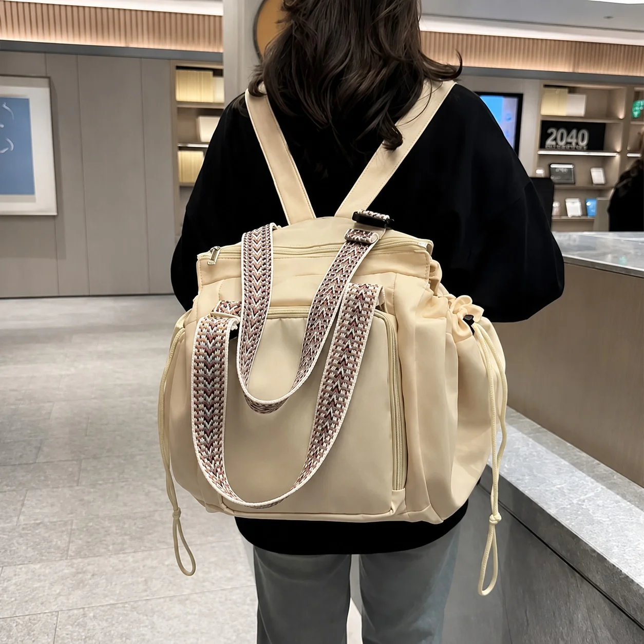 SkyVoyage Utility Tote - Image 6