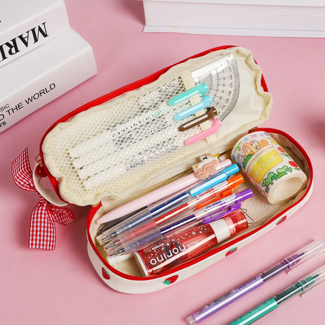 Strawberry Kiss Vanity Pouch - Image 6