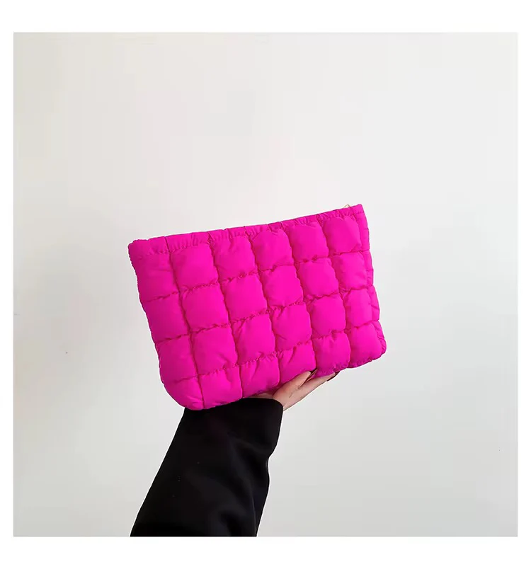 Verde Quilted Clutch - Image 7