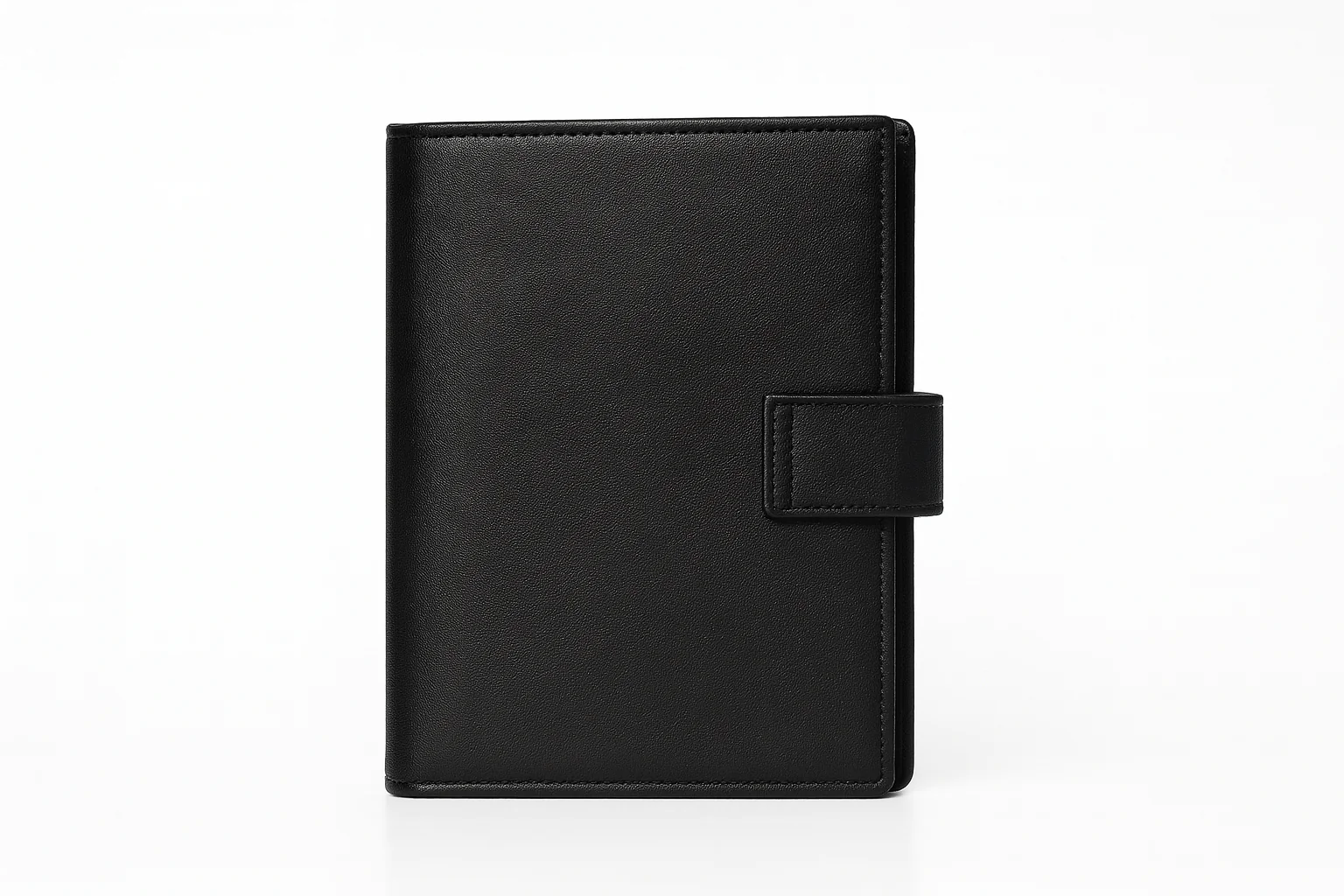 Voyage Classic Passport Wallet - Image 10